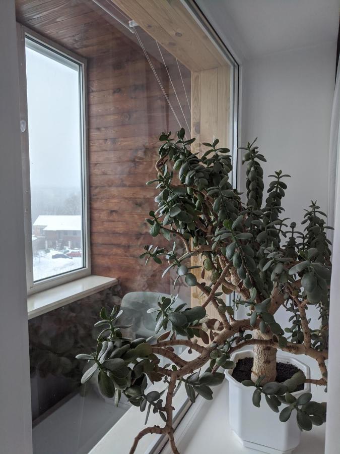 Apartment With Balcony On Peremohy Avenue 43 Cherníhiv Exterior foto